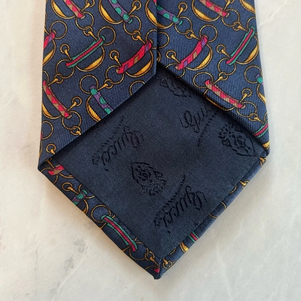 GUCCI Vintage Silk Print Tie